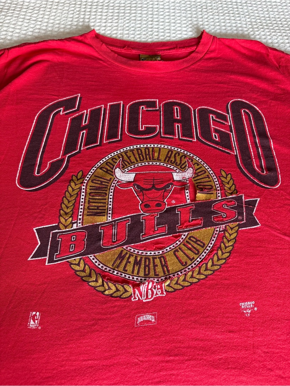 Vintage 1990 Chicago Bulls Red single stitched Graphic Tee NutmegMills rare NBA - Picture 8 of 10